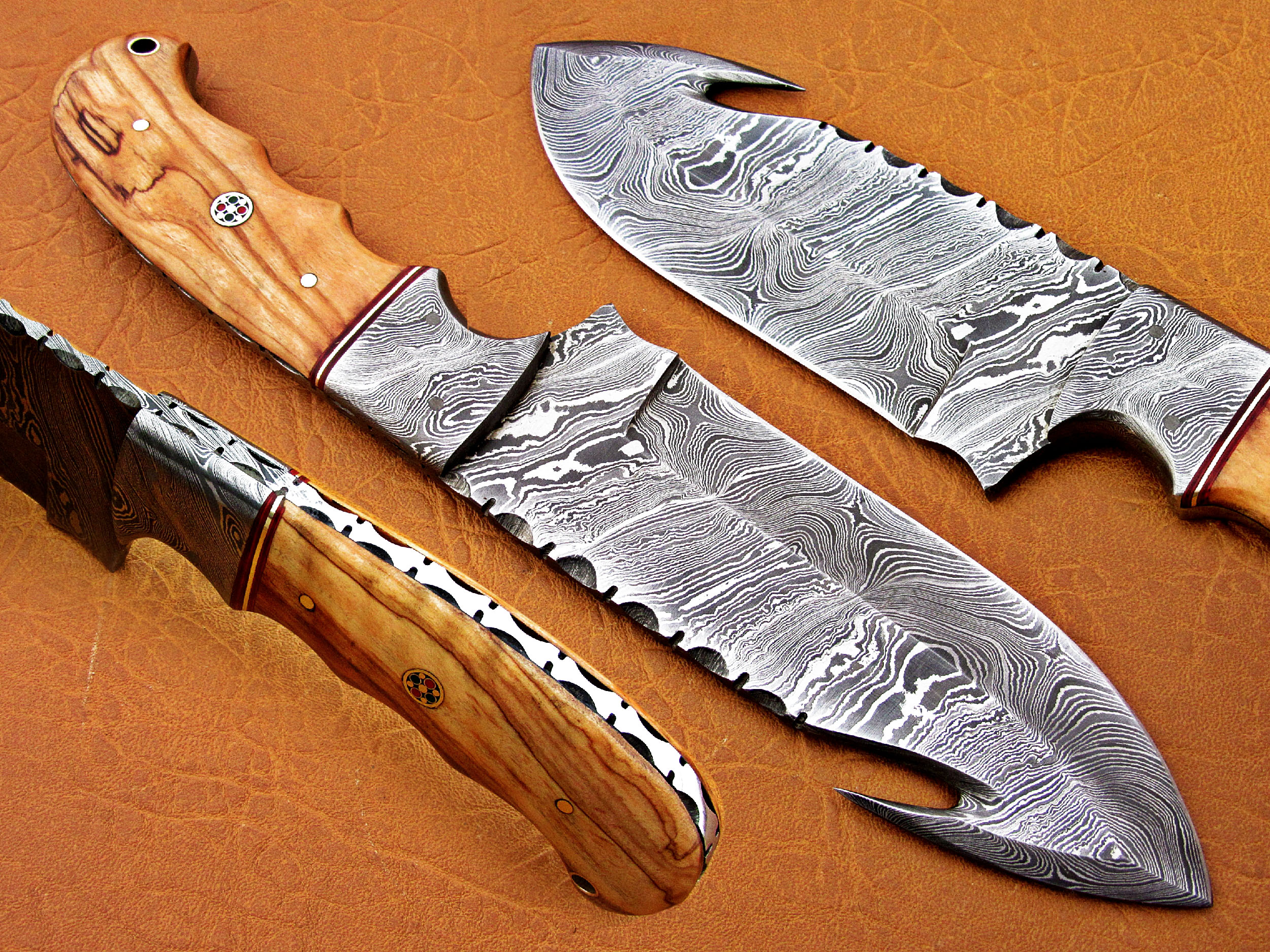 Damascus Steel Bowie Handle Olive Wood 8 Inch