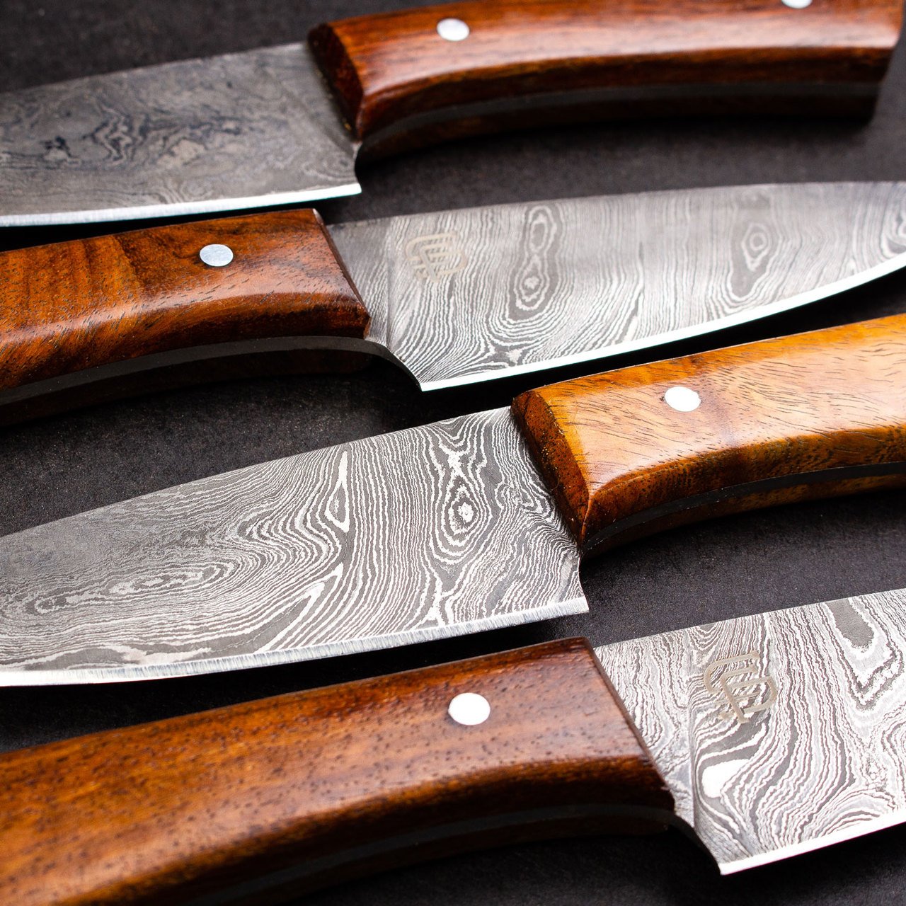 Damascus-Steak-Knife-Set-2.jpg