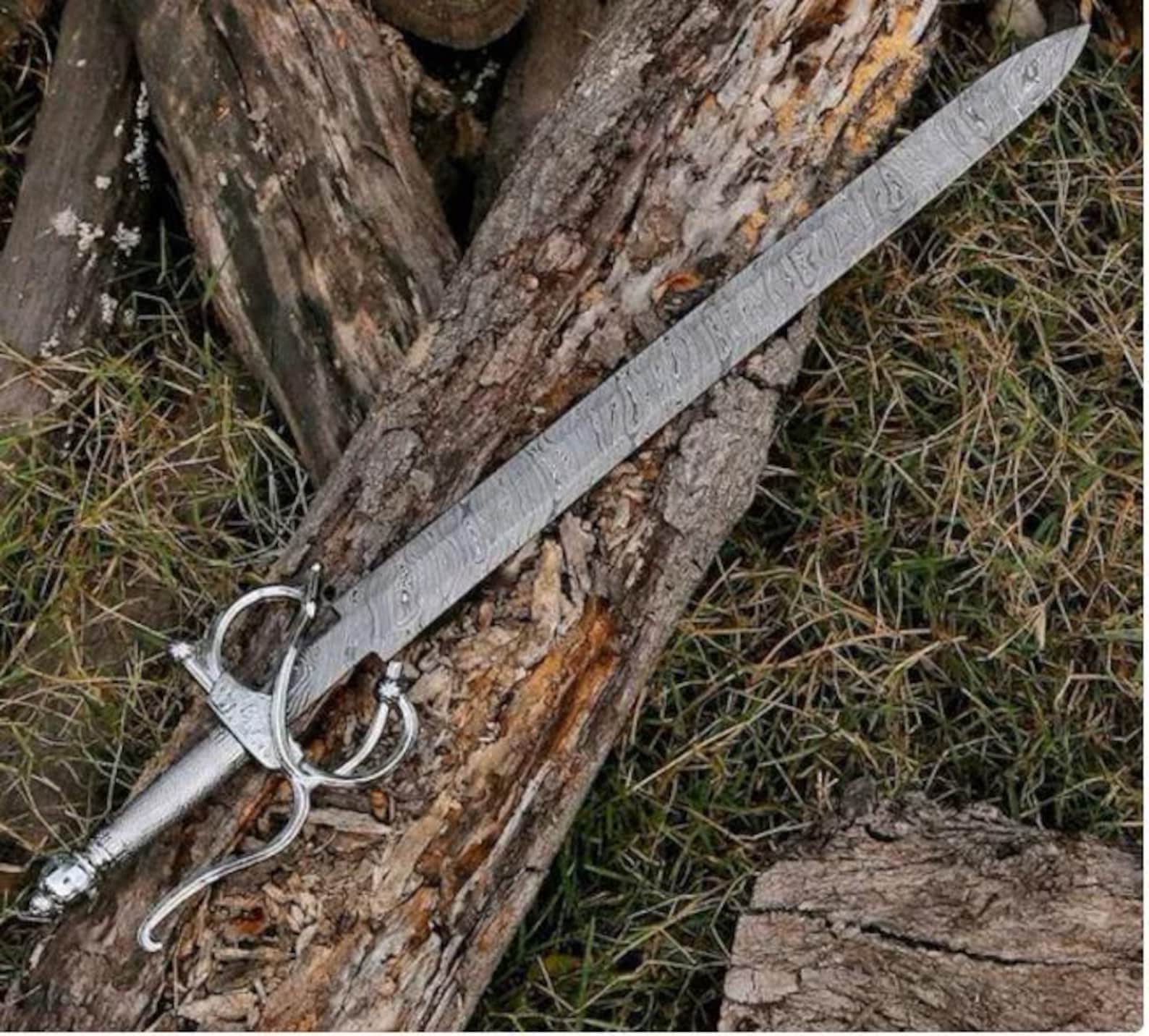 Hand Forged Damascus Steel Rapier Sword – Medieval Renaissance Sword with Intricate Guard & Leather Sheath – Collector’s Gift, Cosplay, Decor