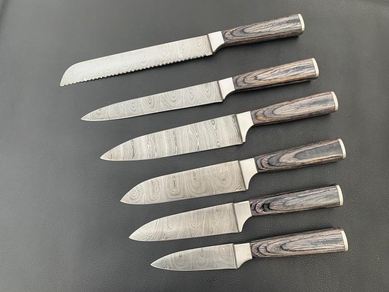 knives1.jpg